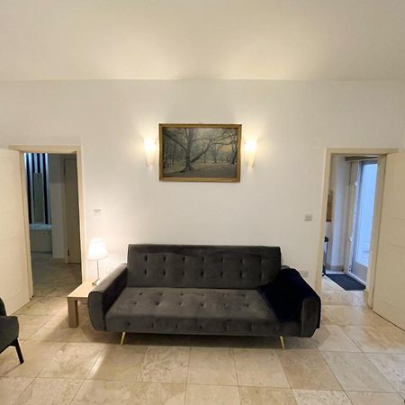 Apartment Moments From Hyde Park London Exterior photo